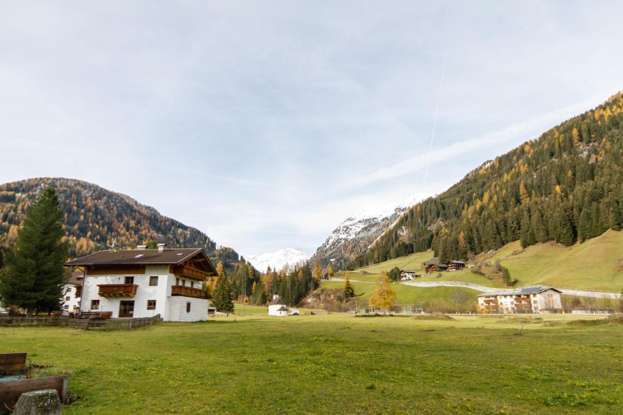 Haus Waltraud Hotel St Jakob in Defereggen Eksteriør billede