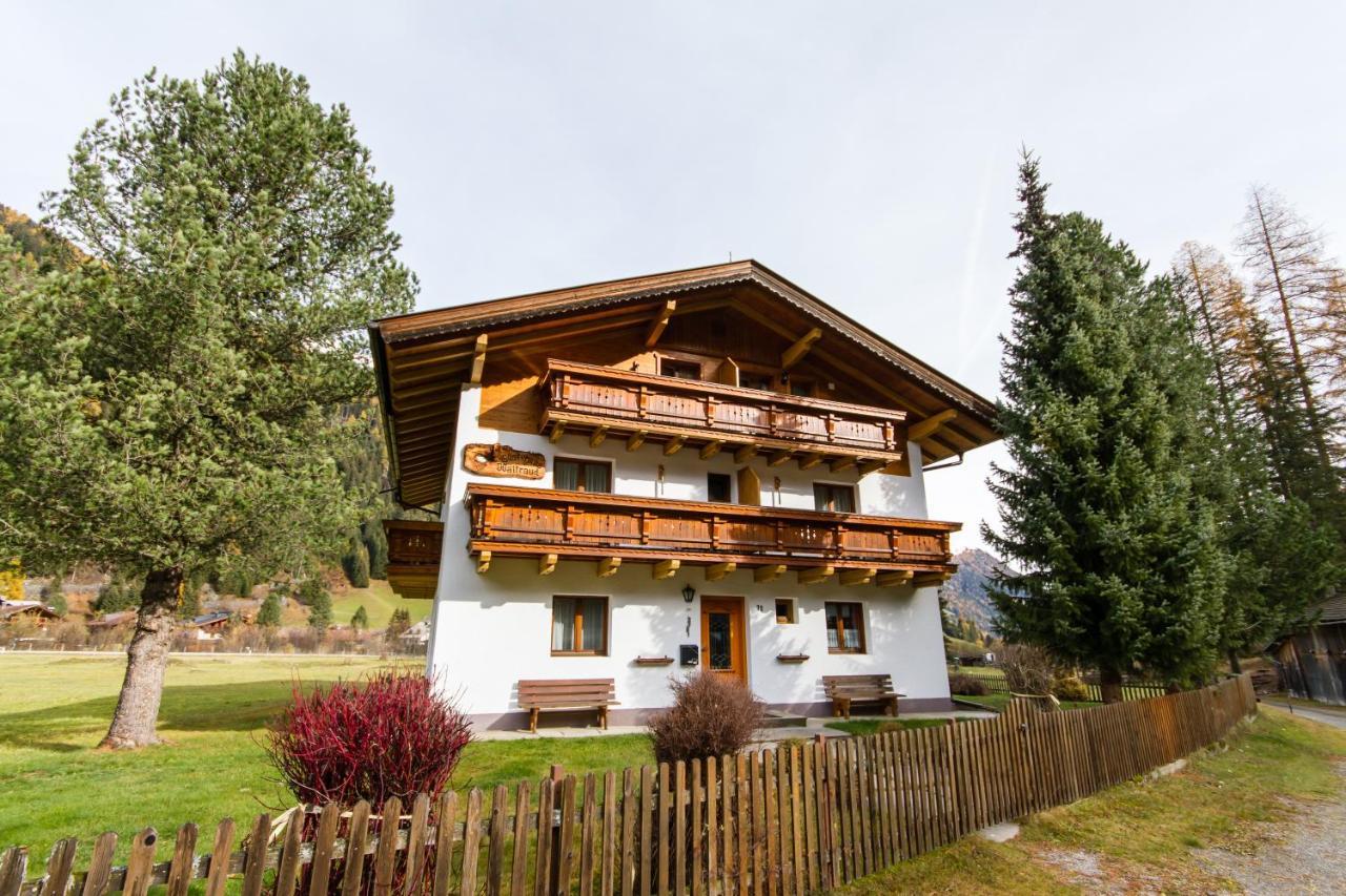 Haus Waltraud Hotel St Jakob in Defereggen Eksteriør billede