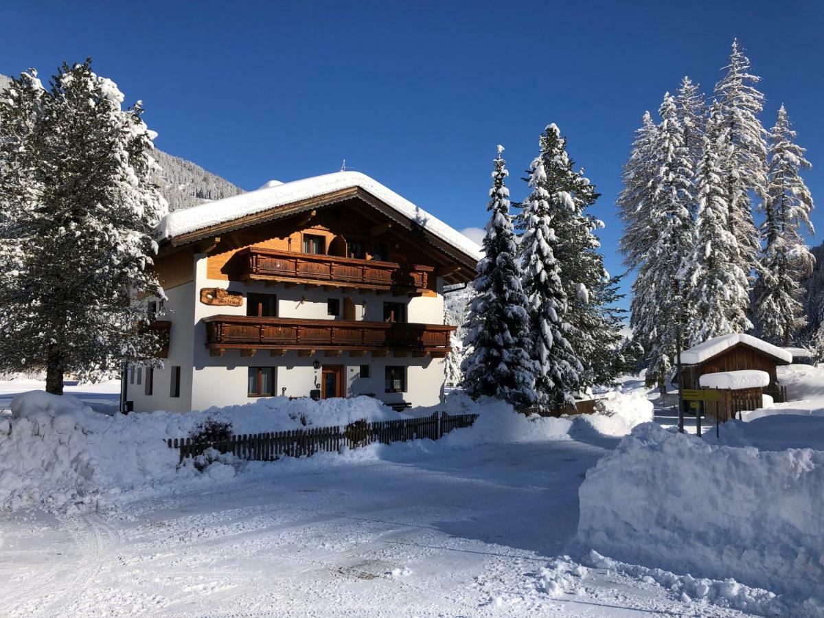 Haus Waltraud Hotel St Jakob in Defereggen Eksteriør billede