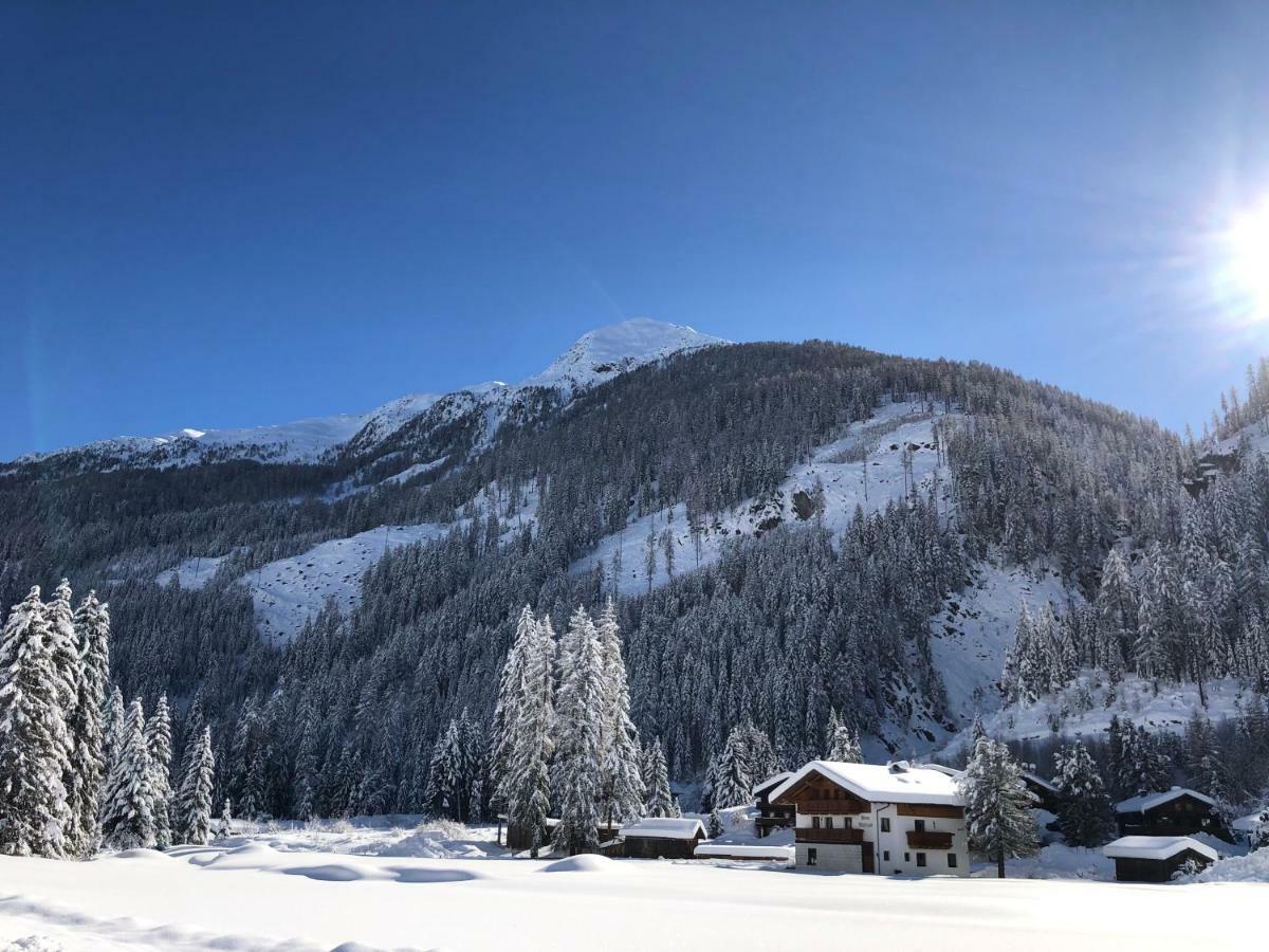 Haus Waltraud Hotel St Jakob in Defereggen Eksteriør billede