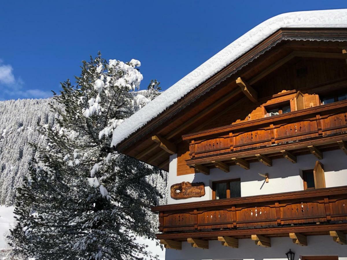 Haus Waltraud Hotel St Jakob in Defereggen Eksteriør billede